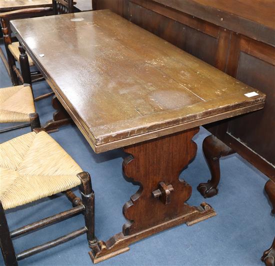 An oak draw leaf table W.152cm